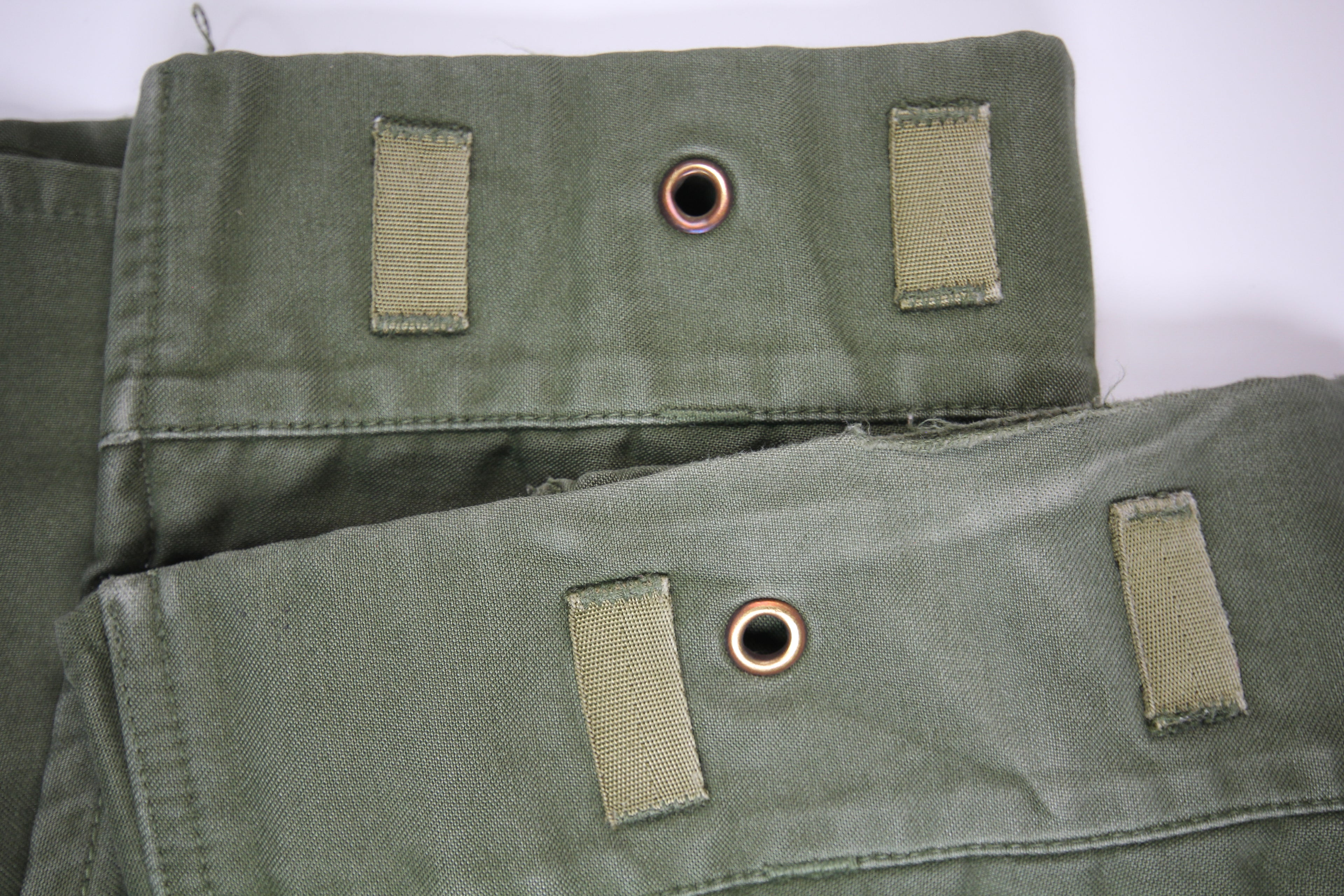【60~90s】ARMY　スウェーデン軍 ミリタリーカーゴパンツ C152