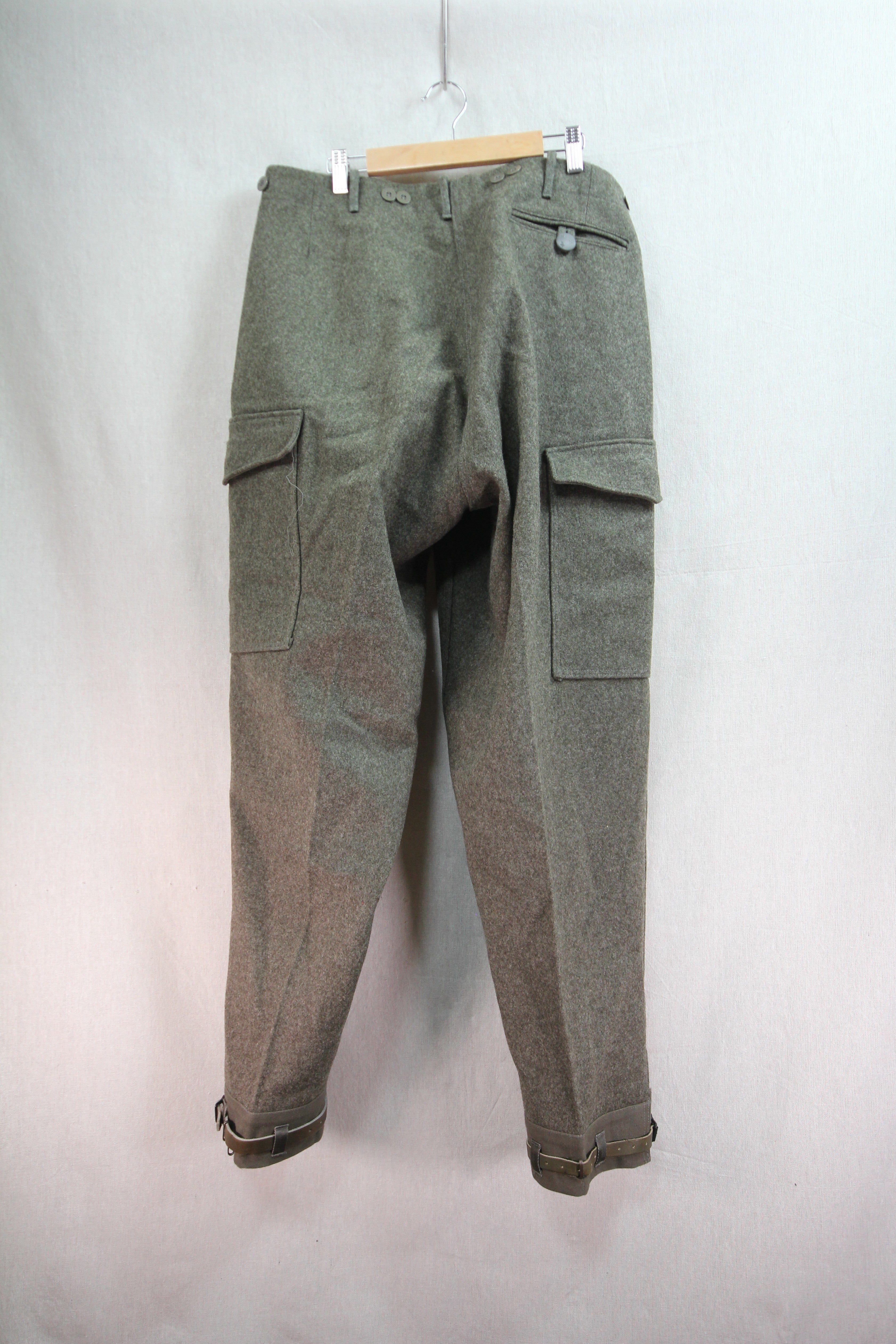 【40~50s】ARMY　スウェーデン軍 ミリタリーカーゴパンツ C48