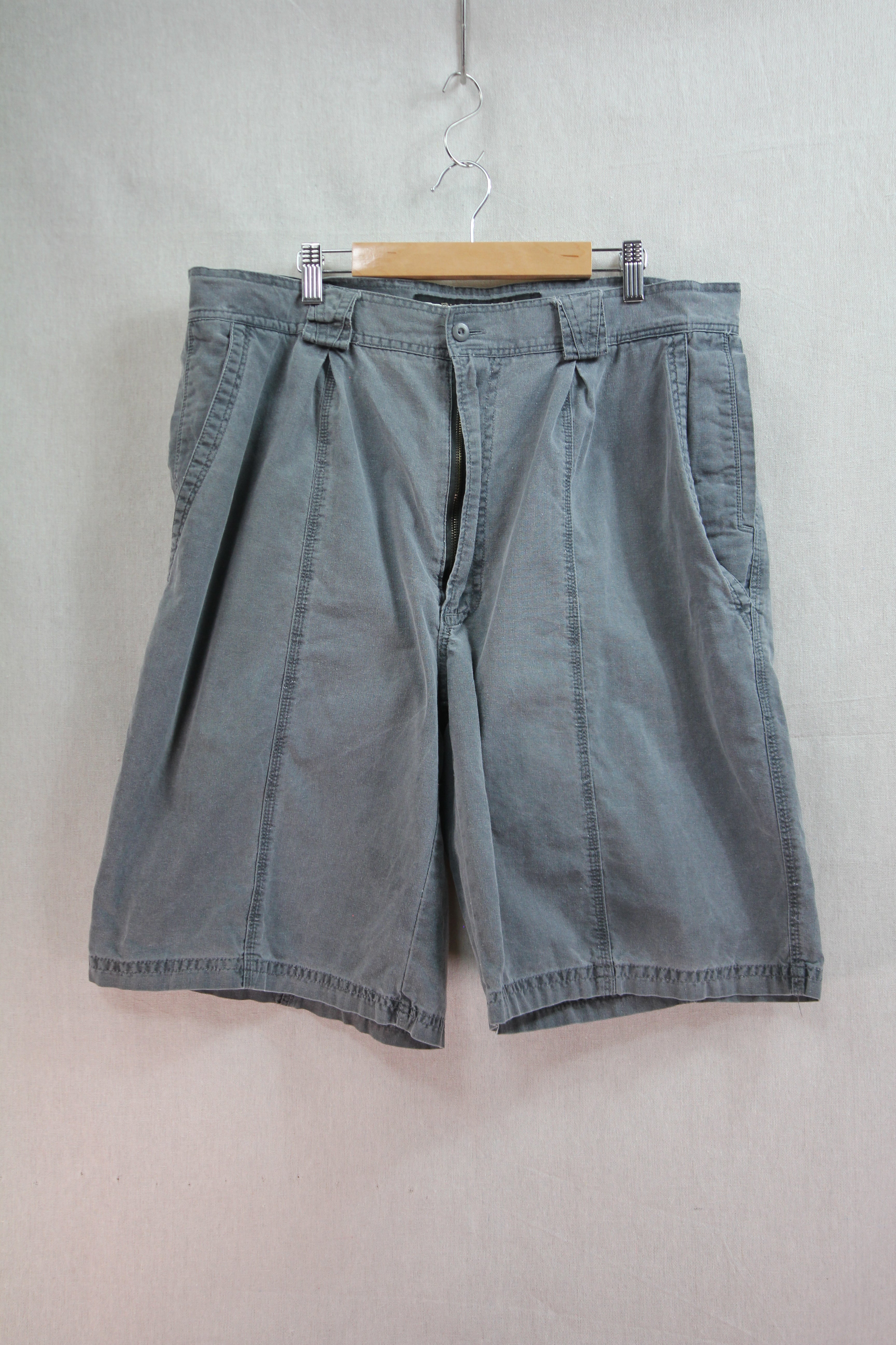 【90s】Bugle Boy　ビューグルボーイ　ショートパンツ